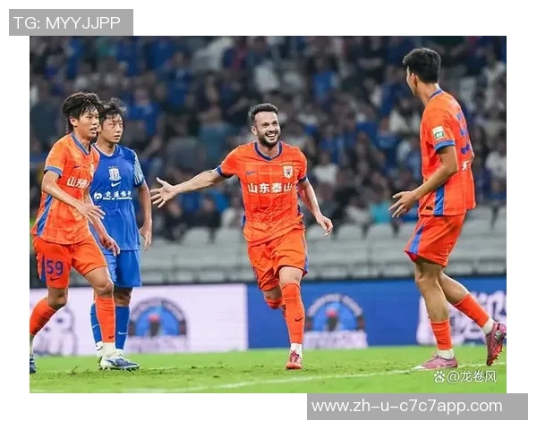 拉孜足球球星闪耀绿茵场展现非凡实力引领团队奋勇前行 拉孜足球球星闪耀绿茵场展现非凡实力引领团队奋勇前行