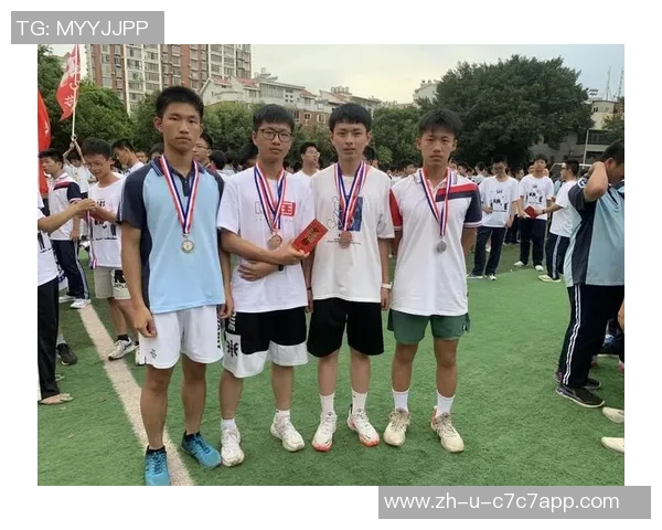 平湖足球球星成长之路与地方体育精神的辉煌篇章