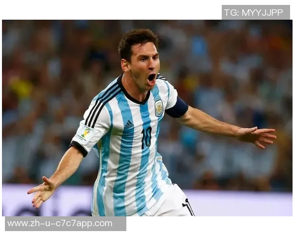 梅西C罗内马尔三大足球巨星的传奇对决与巅峰时刻解析 梅西C罗内马尔三大足球巨星的传奇对决与巅峰时刻解析